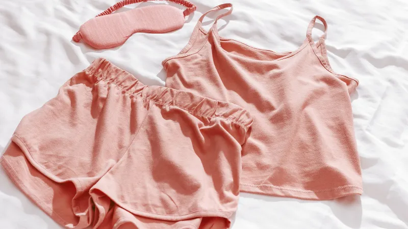 Bộ đồ ngủ lụa satin mềm mại quyến rũ