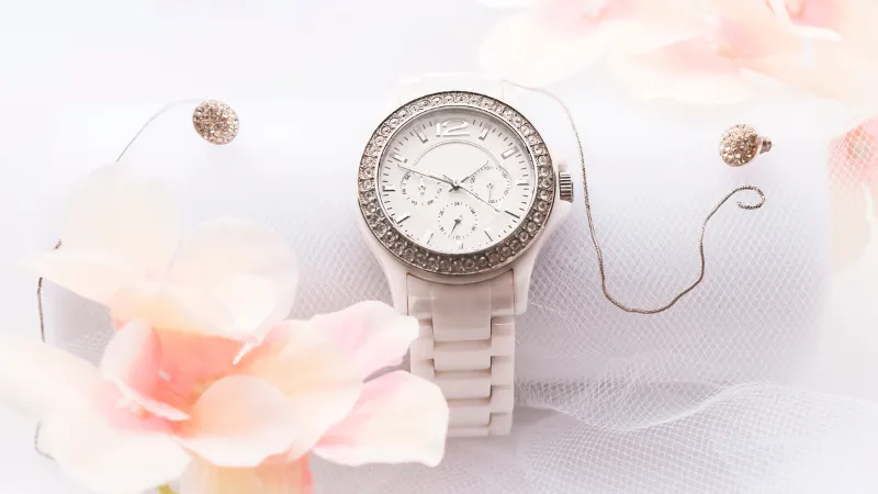 Đồng hồ đeo tay thanh lịch cho nữ giới