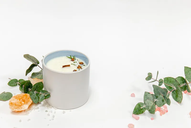 Sáp thơm làm quà tặng bạn gái