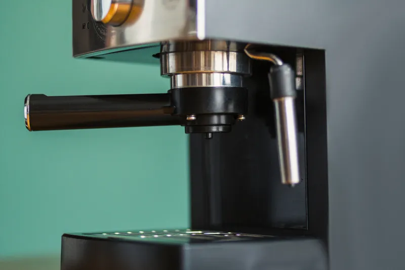 Máy pha cà phê tại nhà cho khởi đầu tỉnh táo