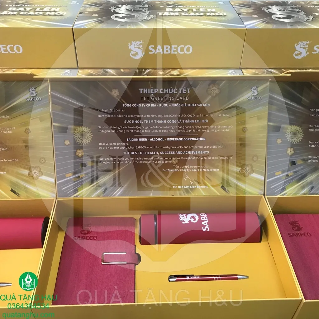 set qua tang doi tac khach hang in logo doanh nghiep qua tang h u 4