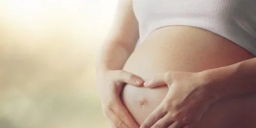 Phụ nữ trong độ tuổi sinh con tốt nhất để đảm bảo sức khỏe cho cả mẹ và bé