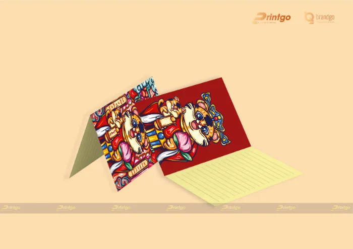 Thiệp chúc Tết thiết kế theo dạng hình vuông cân đối và trang trọng