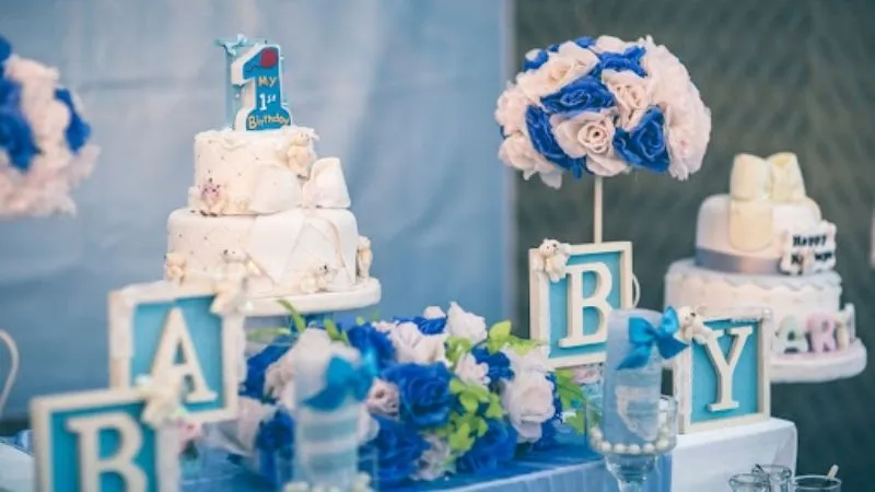 Trang trí bàn tiệc sinh nhật