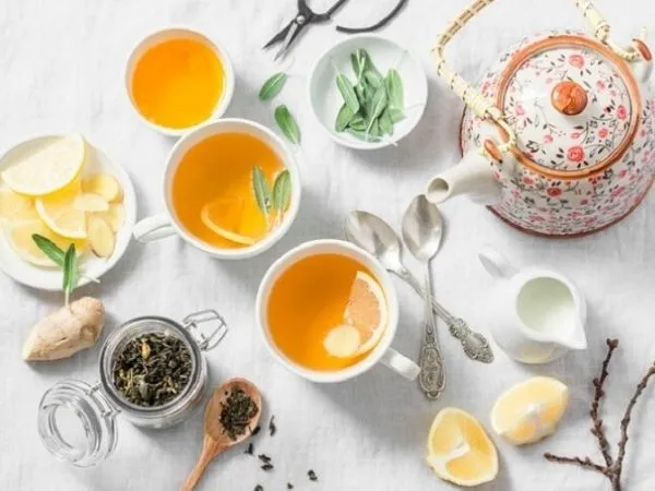 Trà ngon thượng hạng gắn kết tình cảm rể-bố vợ