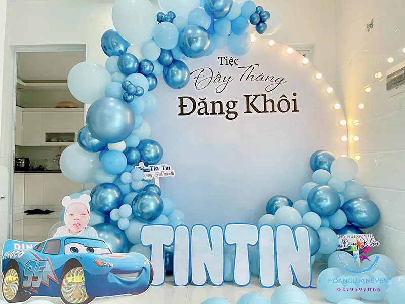 Background sinh nhật bé trai chủ đề bầu trời