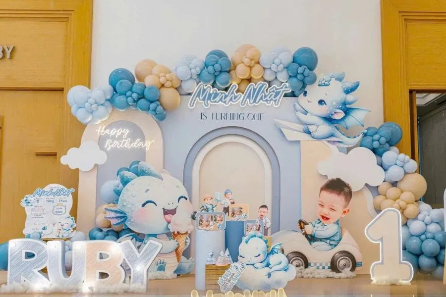 Trang trí sinh nhật bé trai đa back 6tr5