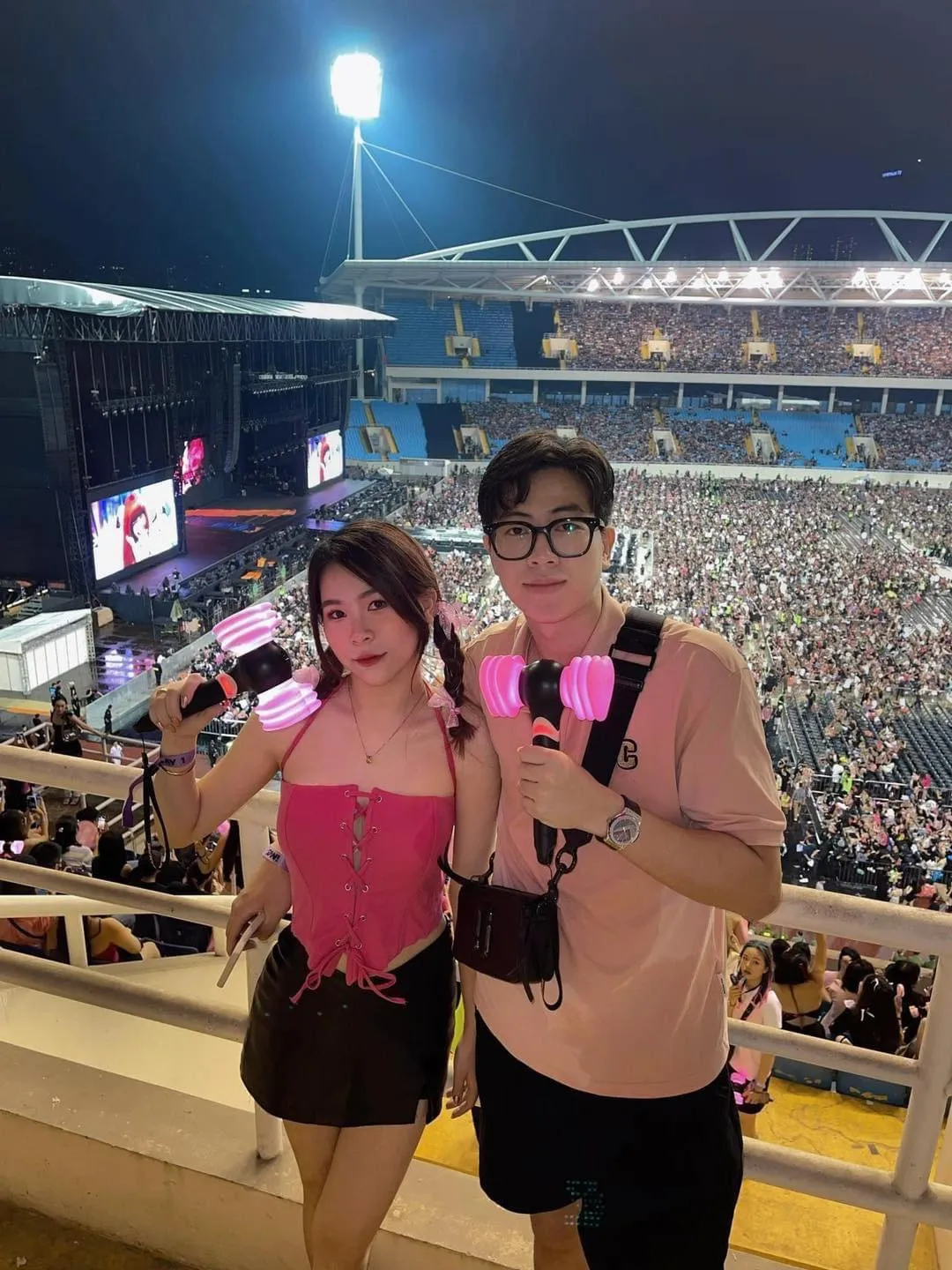 Vé xem phim hoặc hòa nhạc cùng người yêu