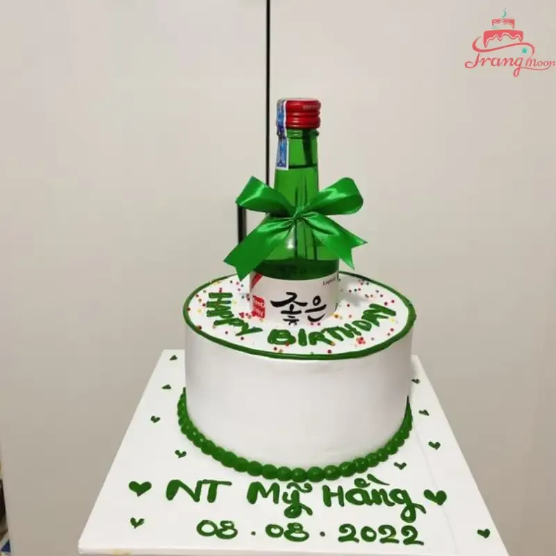 bánh kem bia rượu hình chai rượu