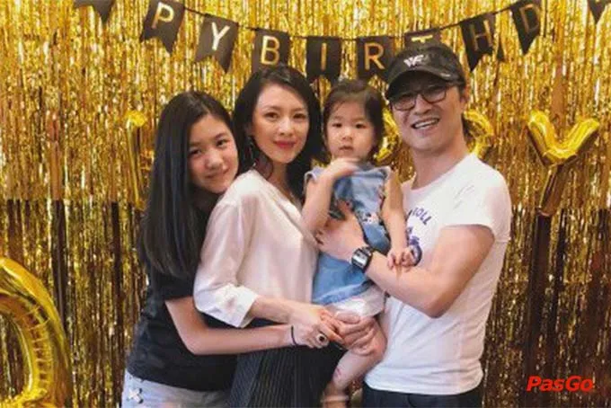 Sum họp gia đình ấm cúng trong ngày kỷ niệm sinh nhật đặc biệt