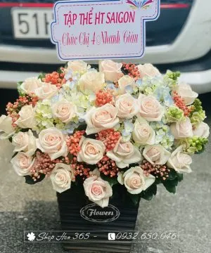 Lẵng hoa khai trương kết hợp quà sinh nhật