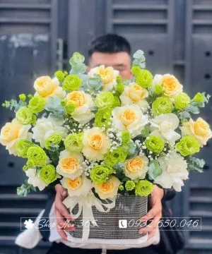 Lẵng hoa phong cách châu Âu đương đại