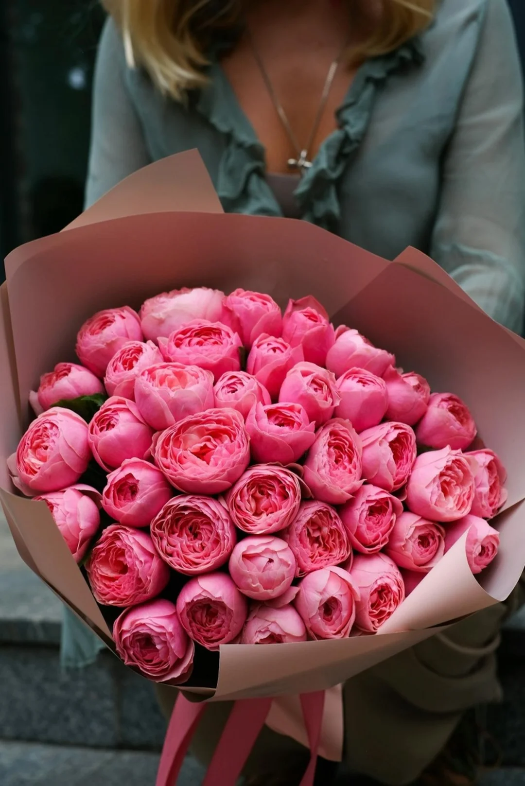 lời chúc 20 10 cho mẹ vợ cần tránh sự gượng ép