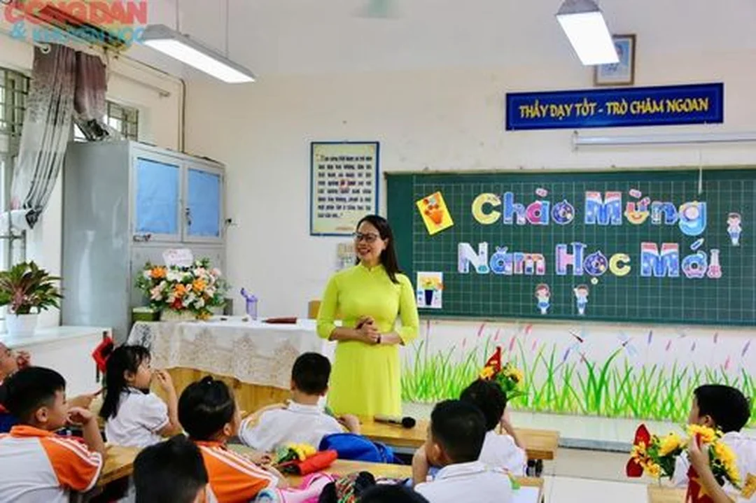 lời chúc 20 10 dành cho cô giáo trong lớp học