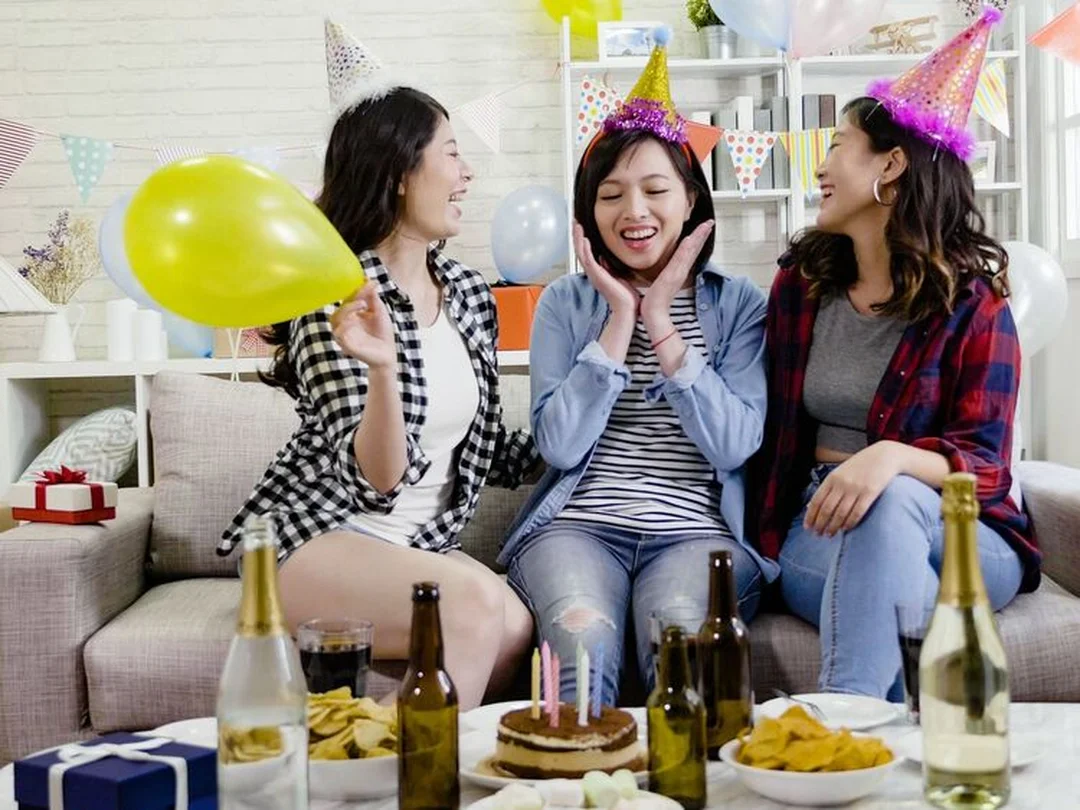 so sánh lời chúc sinh nhật viết tay và online